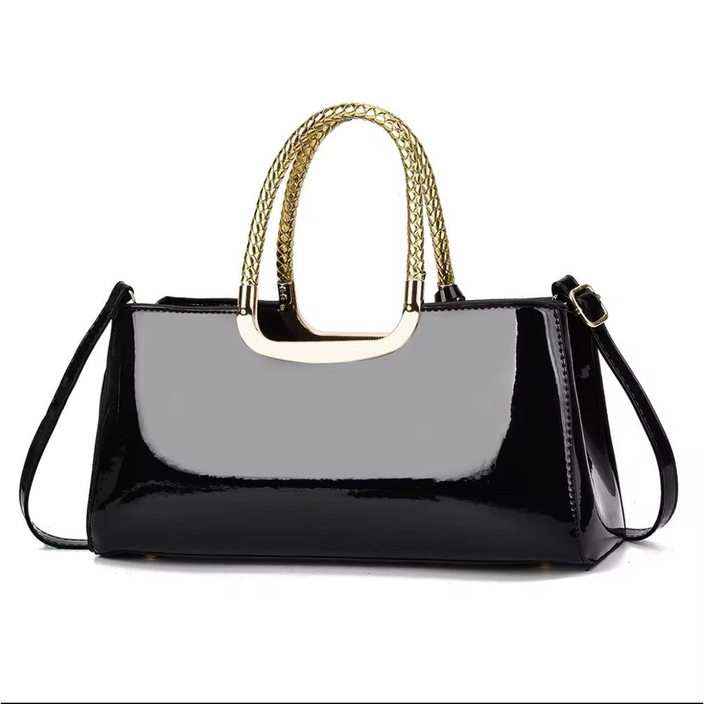 Elegant Black and Gold Women's Handbag